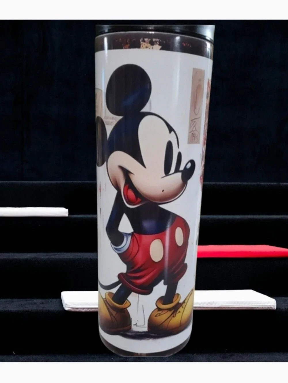 Mickey Mouse 20oz Tumbler  with duo lids 🎉sale